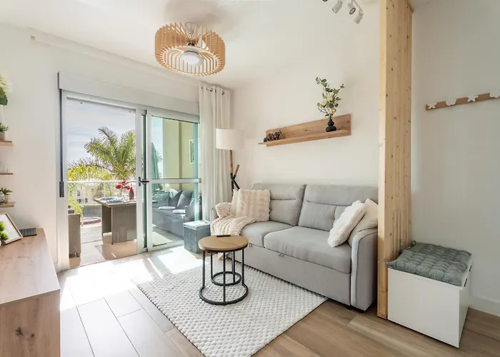 Daire La Vista Del Mar Luxury Apartment- Terrace & Pool, Golf Del Sur San Miguel de Abona