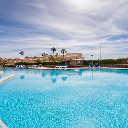 La Vista Del Mar Luxury Apartment- 2 Air Conditioners- Terrace & Pool- Golf Del Sur San Miguel de Abona