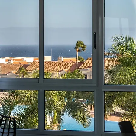 La Vista Del Mar Luxury Apartment- 2 Air Conditioners- Terrace & Pool- Golf Del Sur Apartamento San Miguel de Abona