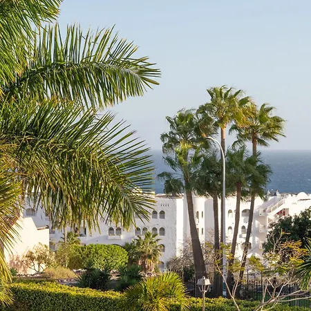 La Vista Del Mar Luxury Apartment- 2 Air Conditioners- Terrace & Pool- Golf Del Sur San Miguel de Abona